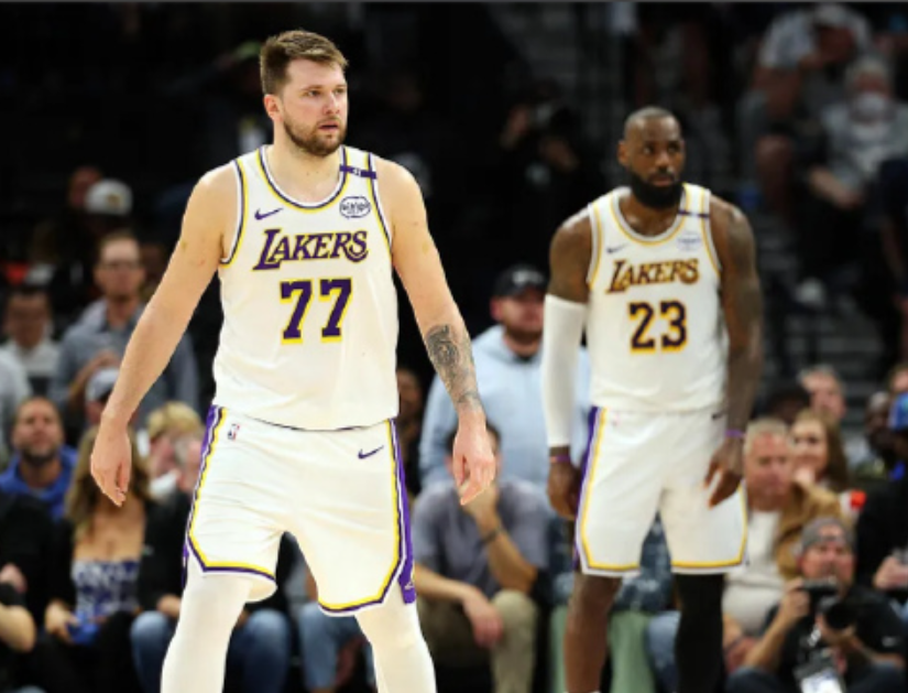 湖人里夫斯狂砍51分，逆转127-120击败国王，威少18分6助攻难救主