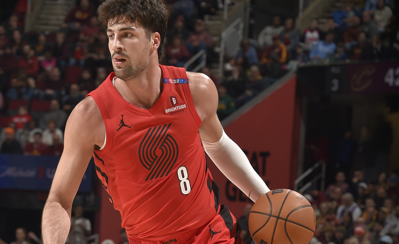 阿夫迪亚三场20+成开拓者新希望，快船114-107胜出延续强势