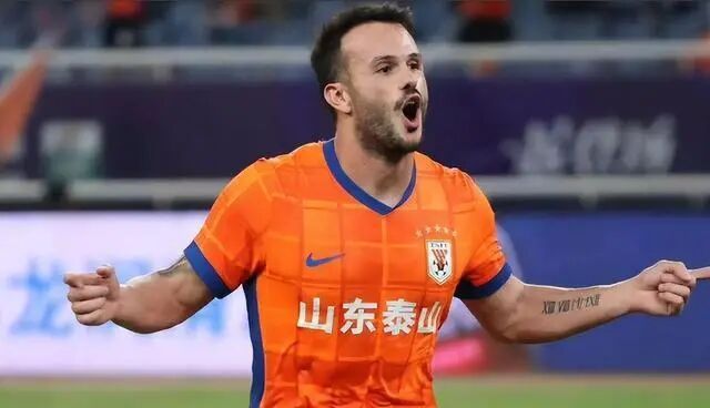 中超28轮山东泰山3-1击败上海海港，瓦科24球领跑射手榜