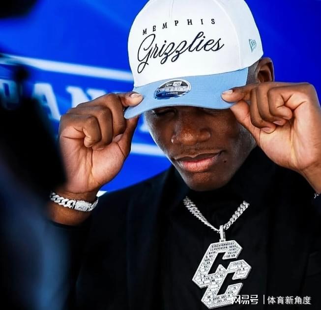 27分爆发让灰熊2胜1负成话题，NBA又出神奇射手