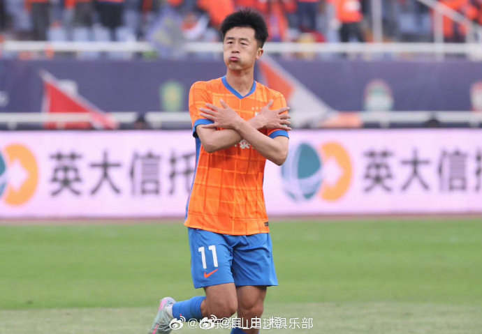 中超首开场先丢1球，刘洋要把上海海港变成“开心工厂”？