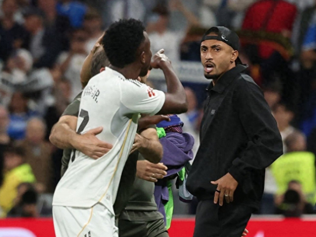 国家德比1-2：拉菲尼亚像队长，现场挡下维尼修斯的那一刻