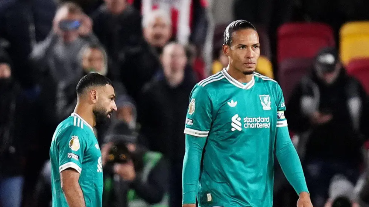 利物浦连3场困局被点名，鲁尼说范戴克萨拉赫不领路，英超谁顶得住