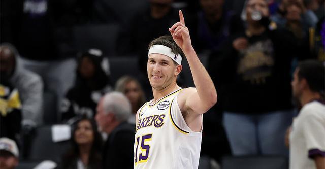 里夫斯51分带湖人127-120客胜国王，艾顿15板压制萨博尼斯