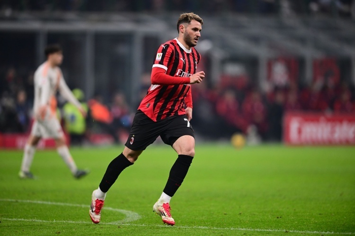 希门尼斯与恩昆库0球拖累AC米兰，阿莱格里要冬窗立刻出手