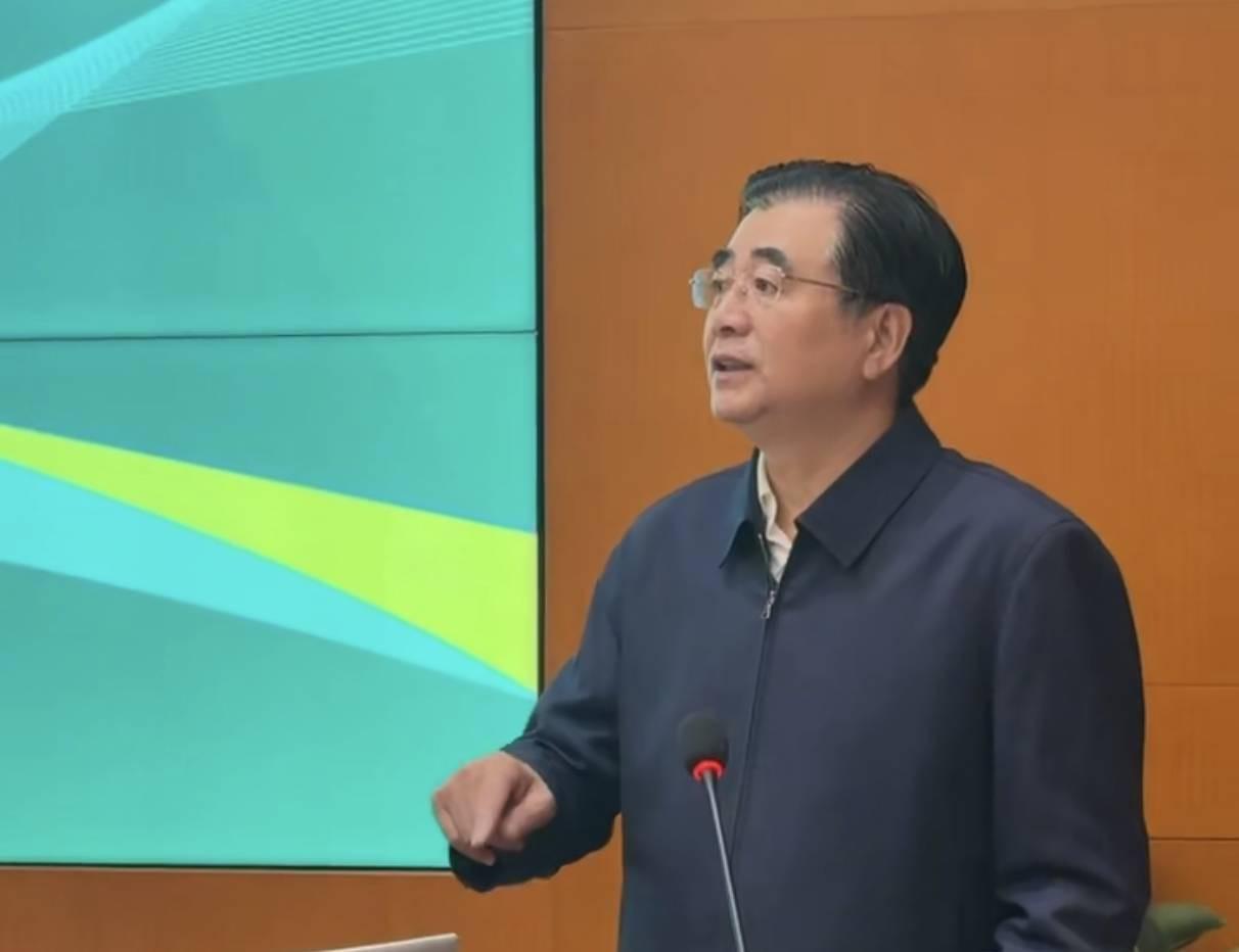 10.27杭州会议：宋凯提“千万工程”要拼10年，浙江青训要不要像英超学两手