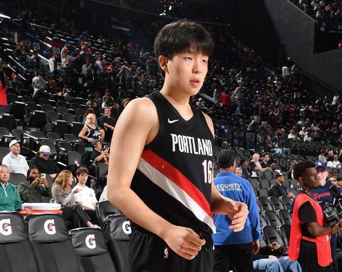 杨瀚森4分20秒2分，开拓者107-114输给快船队，NBA成长账单还长