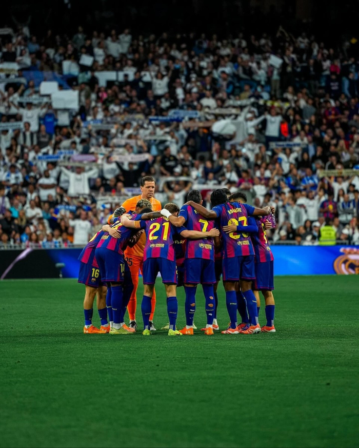 西甲第10轮1-2传闻炸锅，马库斯·拉什福德被贴成巴萨人又被怼了