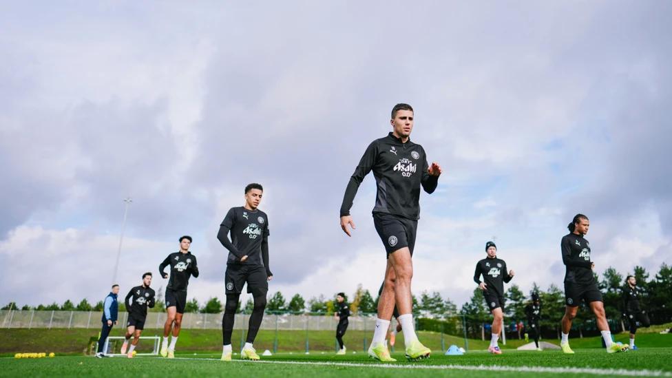 罗德里回归训练，曼城为英联杯备战：10月30日03:45对斯旺西，英超轮换考验