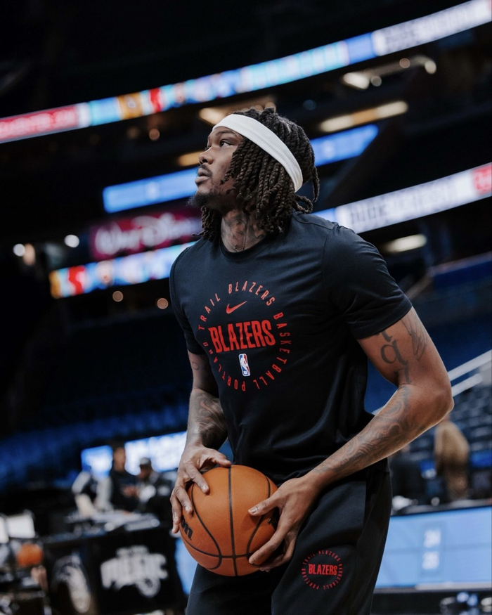 开拓者将28岁中锋罗威下放发展联盟，26场出场还能值几分？