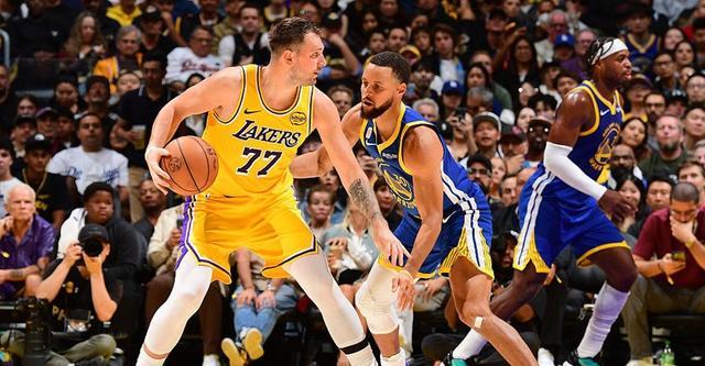 雷霆3胜0笑傲榜首，湖人2胜1负进攻炸裂但防守像WiFi掉线（NBA实力榜）