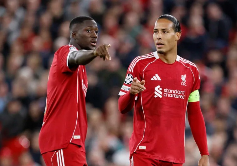 利物浦近6场1胜！英超2-3负布伦特福德，阿兰-希勒点名范戴克和科纳特