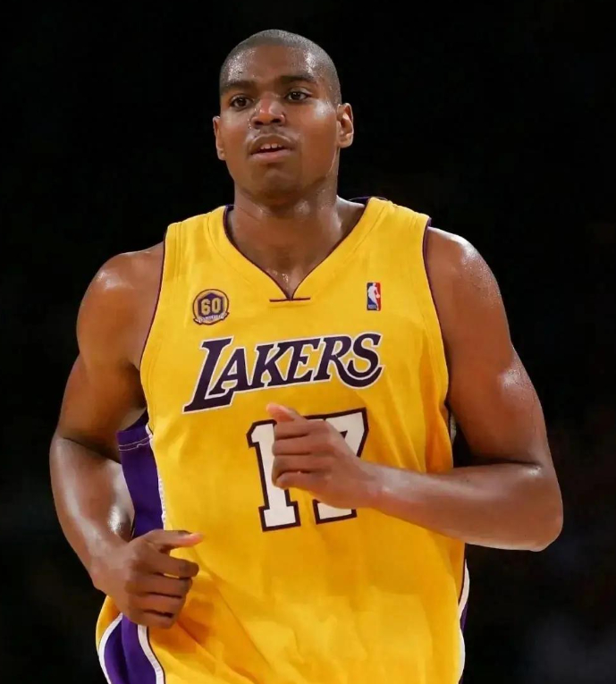 38岁拜纳姆：如果少了伤病，NBA和湖人要少几个遗憾？