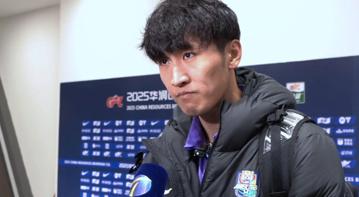 2-2绝平收官！津门虎最后一战谢维军登场抢镜，中超笑料比积分还多