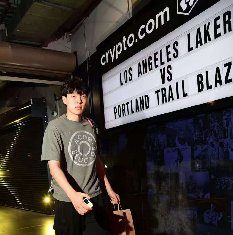 瀚森3场均5.7分钟，波特兰开拓者队在NBA里玩慢热