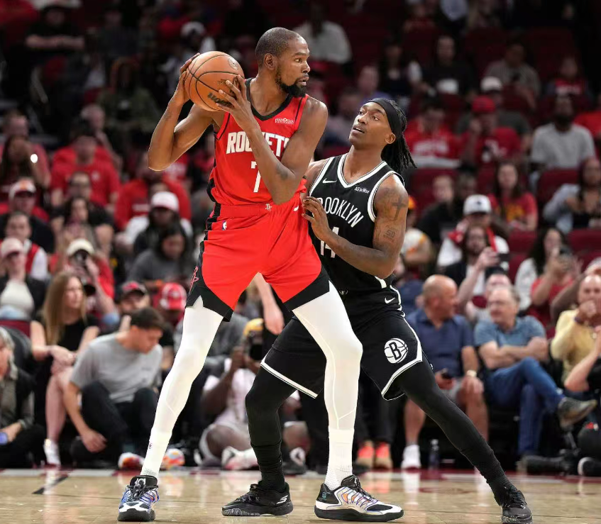 137-109屠榜！火箭首胜摘帽，伊森5记三分打懵篮网队（NBA）