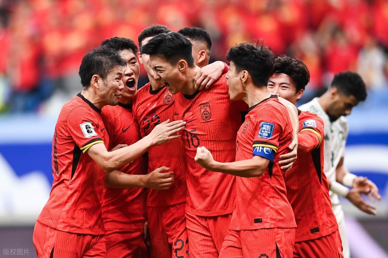 50+简历只剩两人？中国足协选帅卡壳45天是教练短缺还是预算缩水