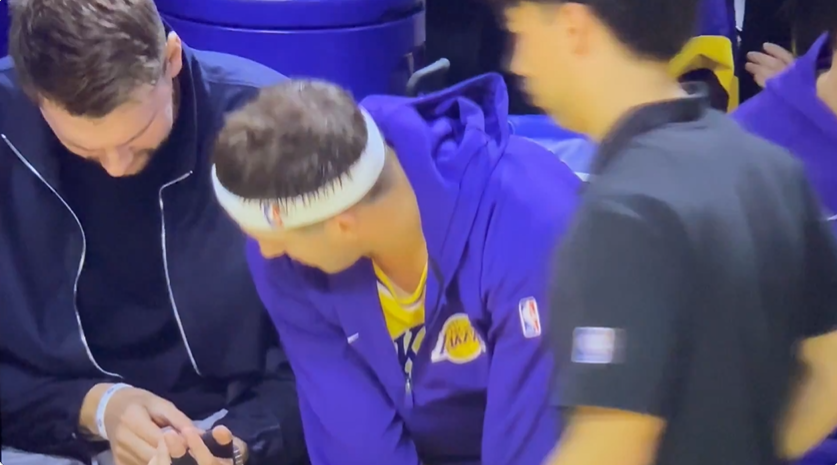 10月28日nba常规赛:湖人主场上演替补席戏码,里夫斯对卢卡·东契奇的一声惊呼