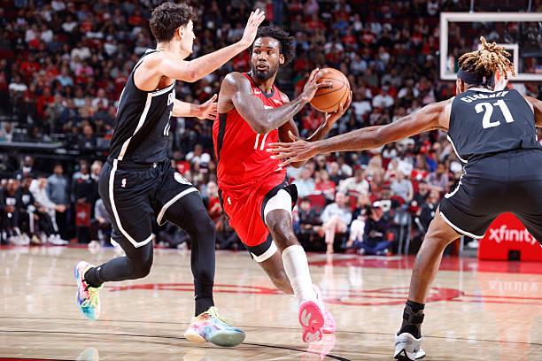 火箭137-109大胜篮网队，伊森22分点燃NBA首胜