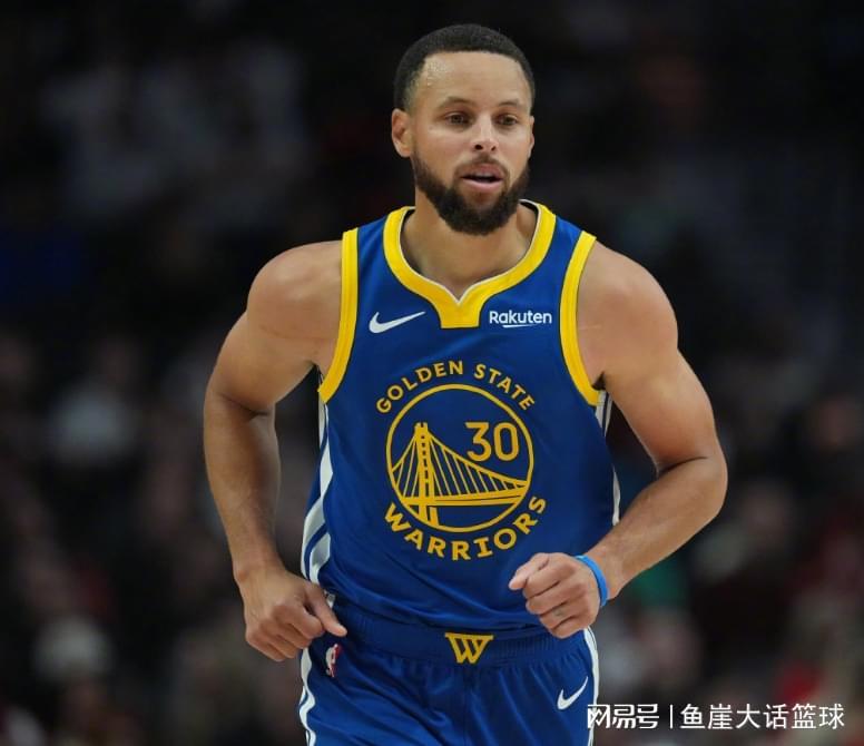 勇士131-118击败孟菲斯灰熊队，NBA这场谁还敢说库里累