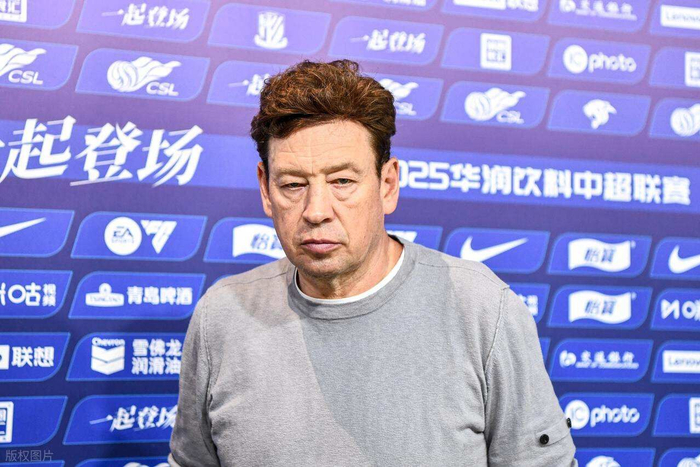 上海申花的2项冠军梦崩了？斯卢茨基能把中超救回并拿下中超冠军吗