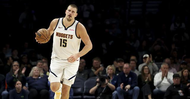 约基奇连3场三双，丹佛掘金队127-114，NBA谁还能挡？