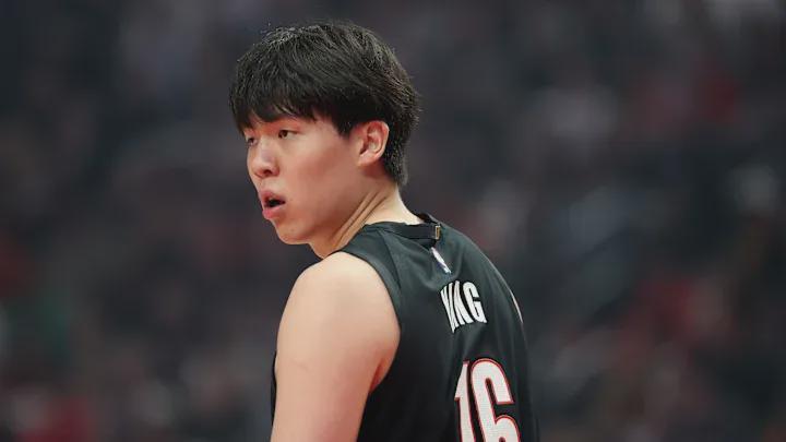 杨瀚森4场1分,开拓者用16号签换来的是谁?nba选择题