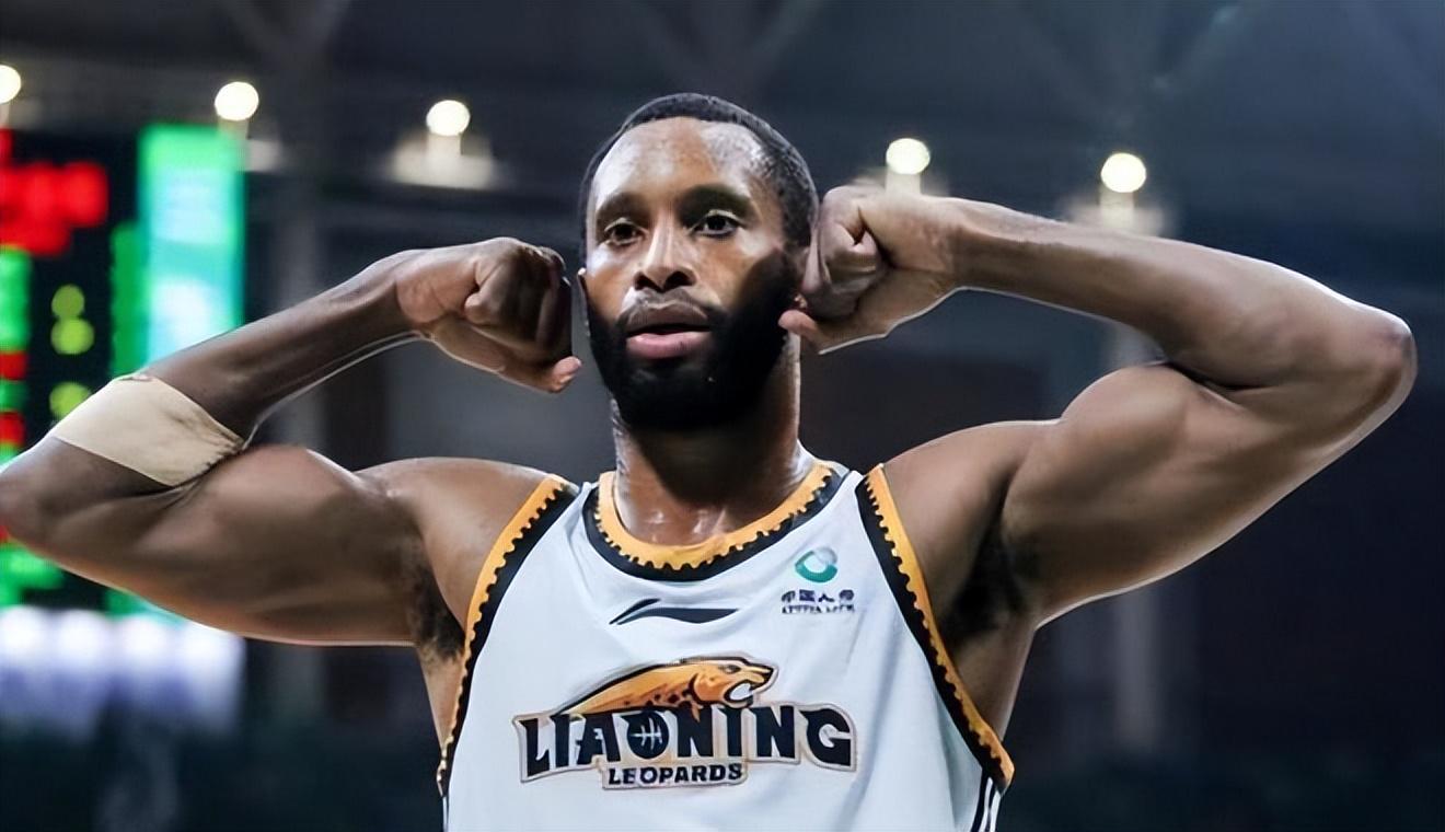 3大变动＋2人转会，辽宁这休赛季在CBA像过山车，更衣室要塌？