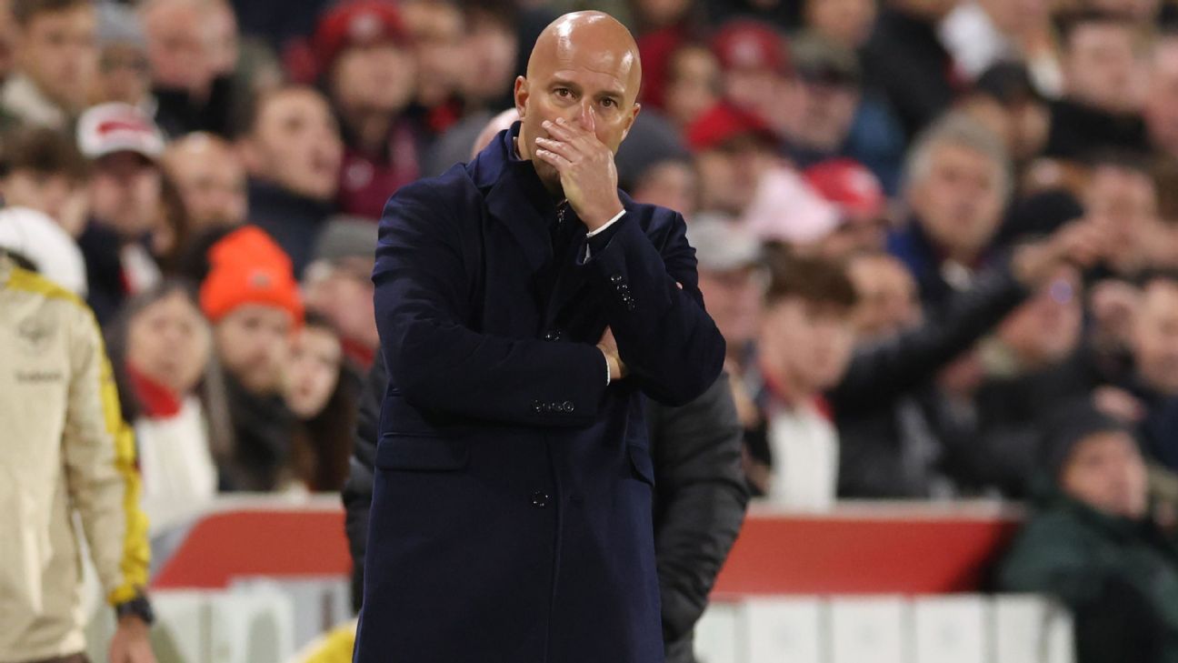 利物浦英超连败4场，460亿投资变成笑话？阿尔内·斯洛特还能撑多久？