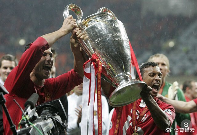 40岁还在造风浪？克里斯蒂亚诺·罗纳尔多2.6亿领跑，英超记忆还疼25年