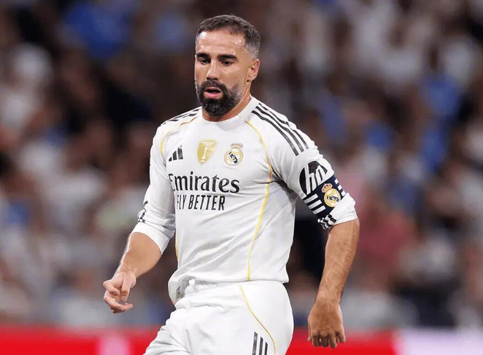 卡瓦哈尔手术后将缺阵2-3个月，皇马欧冠英超防线慌了？