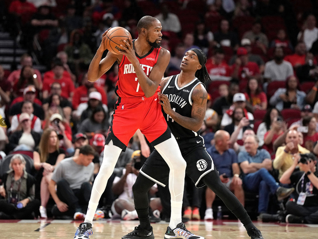 3场场均26分，连输2场也别急：NBA火箭的凯文·杜兰特到底满足了谁的期待