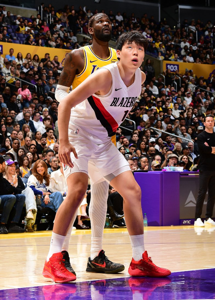 杨瀚森8分36秒拿赛季新高，9分里程碑别了？开拓者和G联赛11月7日要怎么选