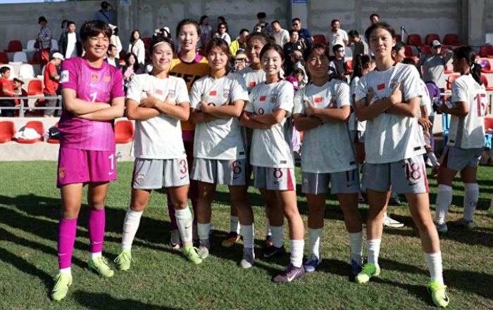 3分钟被刺穿，1-0出局：中国女足U17这防线比英超替补还不稳？