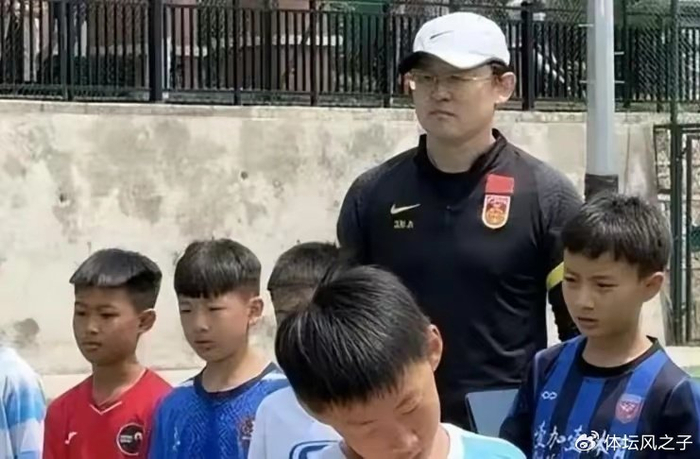 266万违约金撕裂球梦：孙继海的英超光环还能护住嗨球吗