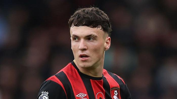 伯恩茅斯考虑买断阿莱克斯，英超新赛季1笔潜在交易能否成真