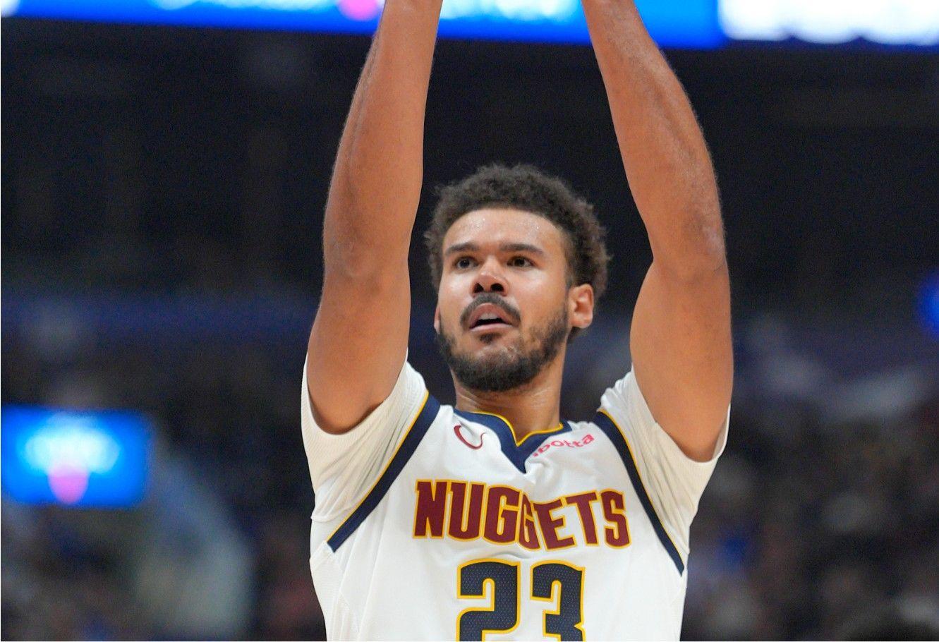 NBA常规赛：丹佛掘金队对阵新奥尔良鹈鹕，24小时内卡梅伦·约翰逊伤情成关键