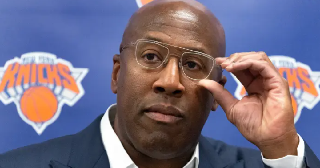 111-121被打醒：纽约尼克斯队在NBA遭雄鹿队下半场碾压