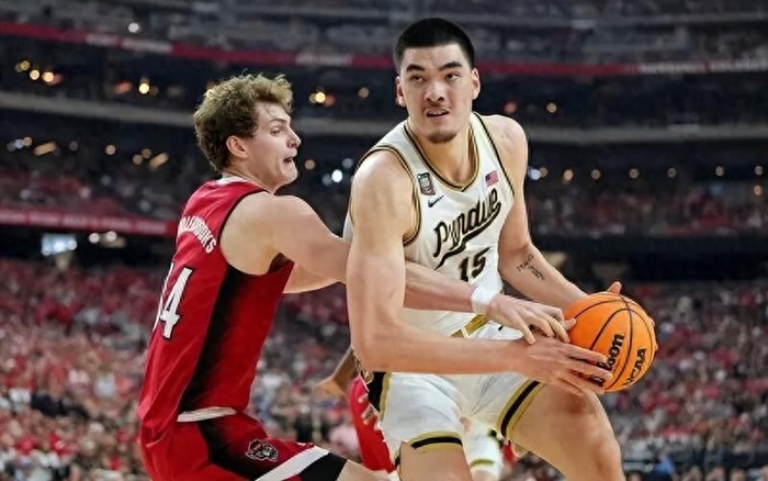 21.5分钟9.2分对比，杨瀚森在NBA还差几条硬实力？