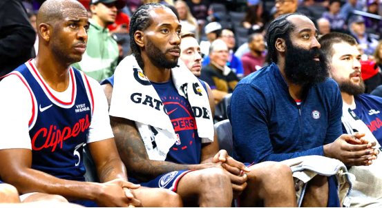 98-79分真相：NBA这场老将消磨战，快船队体能比阴阳合同还虚？