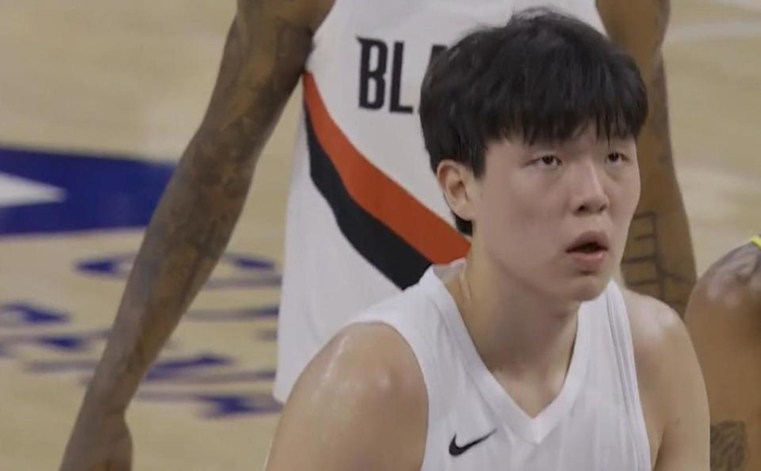 16号顺位背锅？杨瀚森1分成笑柄，锋线崔永熙盯着NBA