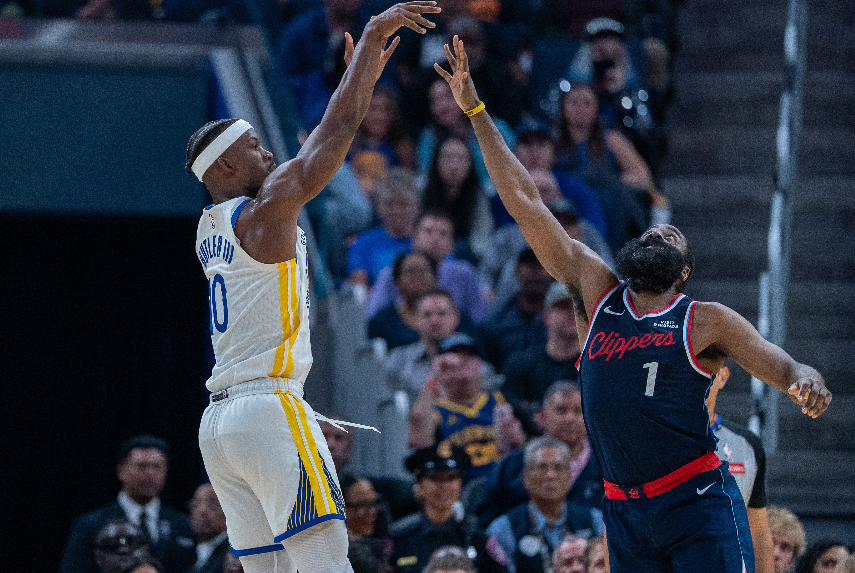 NBA赛场：勇士98-79击溃快船队，库里25分钟还像超龄玩家，三少和波斯特谁更惊喜？