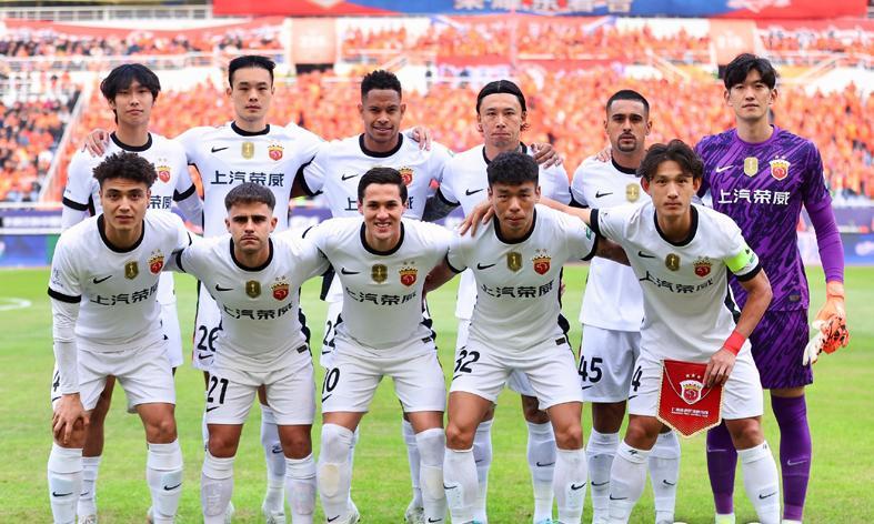 中超29轮：海港1比3输泰山，10月31日硬碰浙江队谁能扛起争冠旗帜？