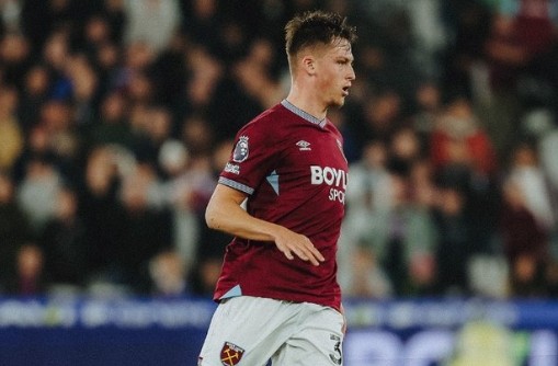 19岁后卫锁骨手术成功，西汉姆联英超赛季再添坎坷