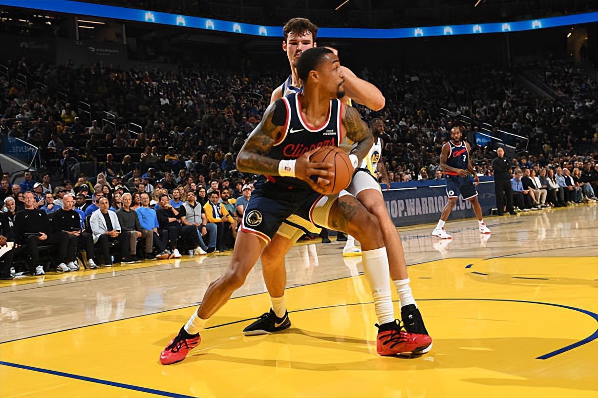 98比79被打懵：快船队在NBA的老将科林斯还能被压成这样？