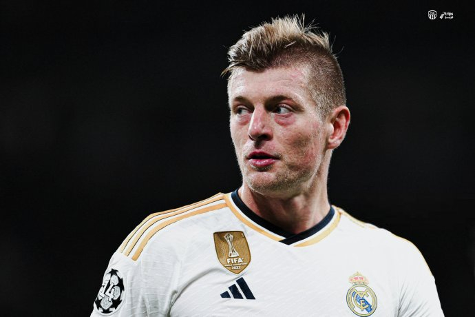 巴萨1人缺阵惹争议：托尼·克罗斯质疑首发，西甲和欧冠都看傻了