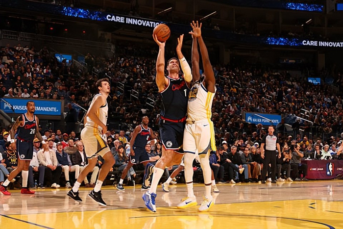 98比79！NBA勇士血虐快船，洛佩斯的投篮去哪儿了？