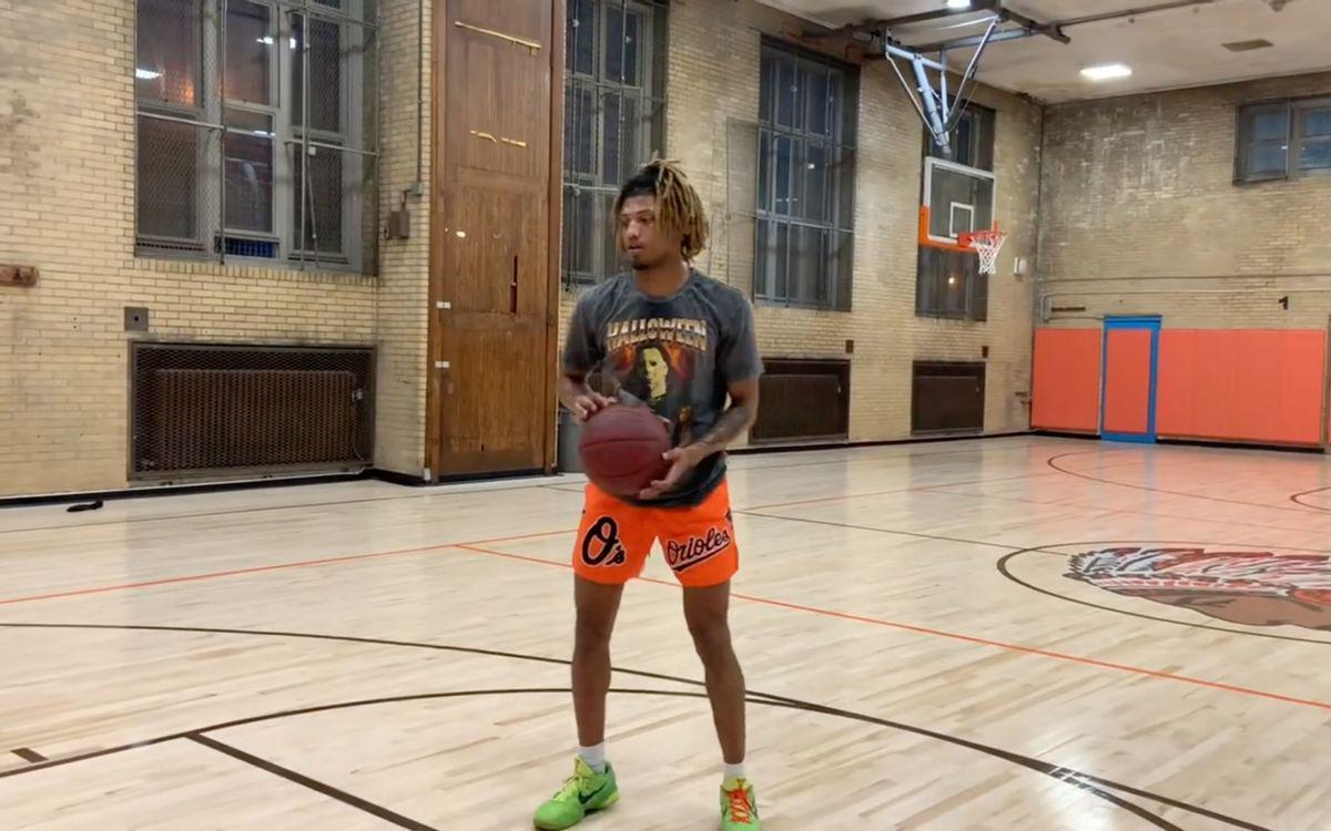 四次转学+高四失误：25岁天才从NCAA到无缘NBA的教训