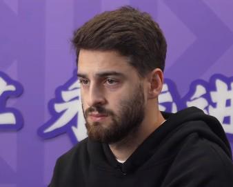 哈达斯1年留队承诺，津门虎要冲中超前五还是再试英超梦？