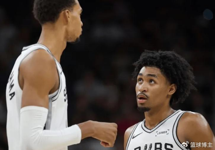 4连胜、百回合+43.2？NBA马刺的数据把话筒都震碎了